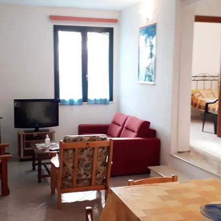 A 2 minuti a piedi dal mare in posizione strategica, Tra natura e assoluto Relax Posada (Sardinia)